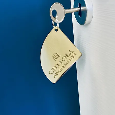 Apartment Ciotola - Parcheggio Privato, Aeroporto A 5 Minuti
