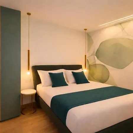 Ciotola - Parcheggio Privato, Aeroporto A 5 Minuti