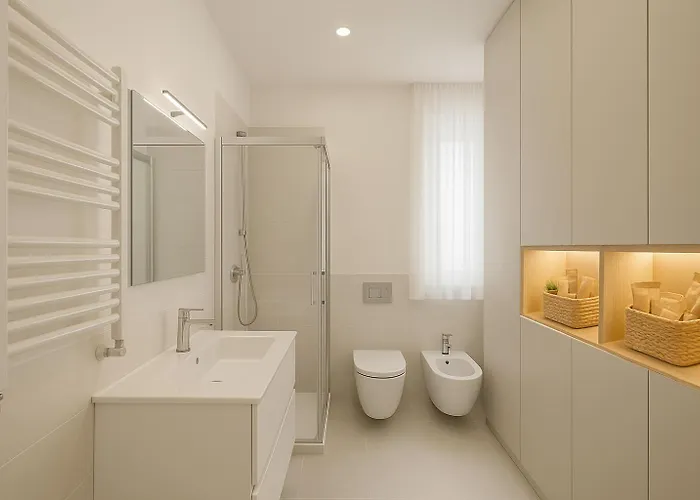 Ciotola - Parcheggio Privato, Aeroporto A 5 Minuti Appartement *