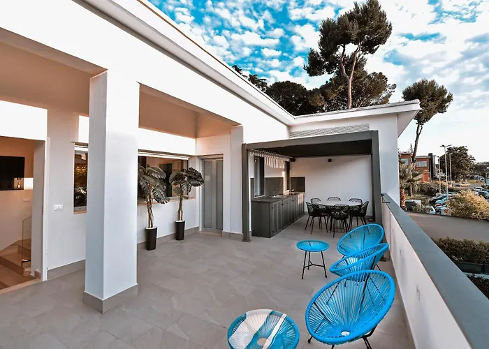 Appartement Ciotola - Parcheggio Privato, Aeroporto A 5 Minuti